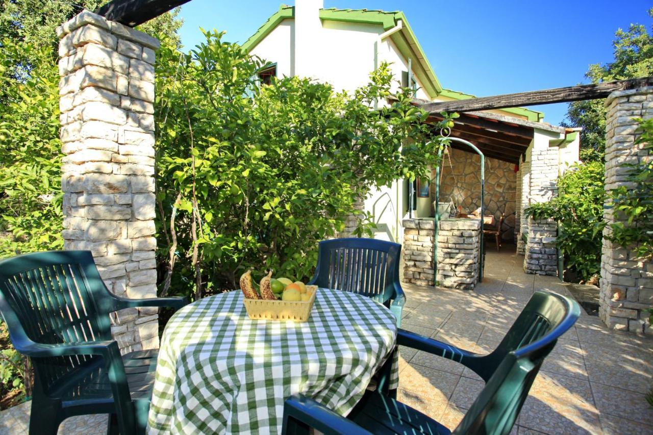 Stone House Oreb'S Cottage Вела Лука Екстериор снимка